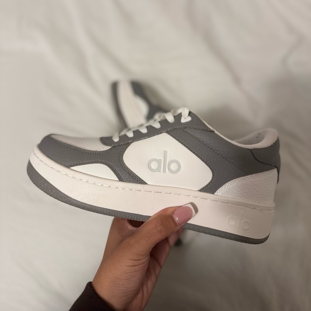 Alo Recovery Mode Sneaker